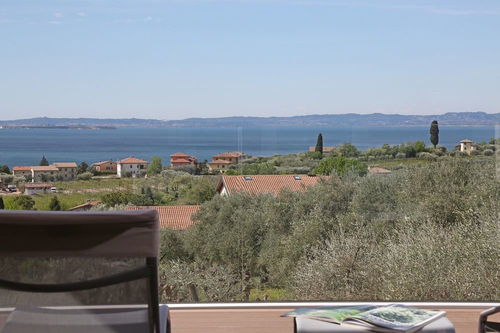 Appartamenti Bellavista Бардолино Екстериор снимка
